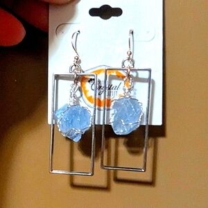 NWT Beautiful One Of A Kind Crystal Earrings.